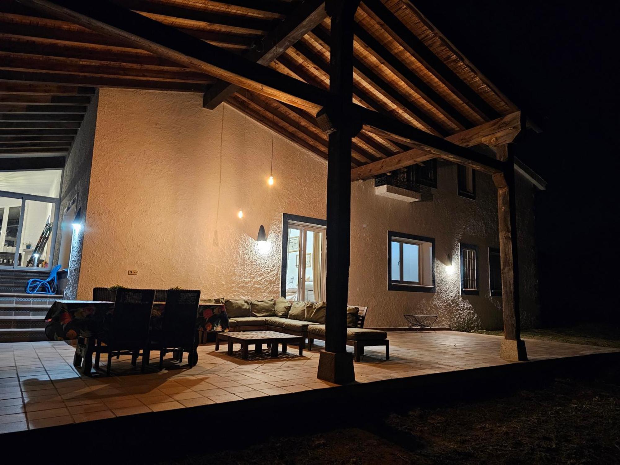 Finca Altair Madrid Exteriör bild